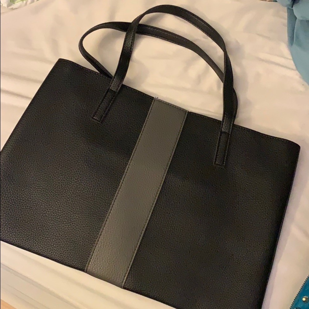 Vince Camuto bag